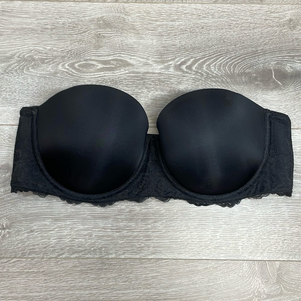 NWOT Torrid Curve Bombshell Everyday Strapless Bra Lightly Lined Underwire 42D